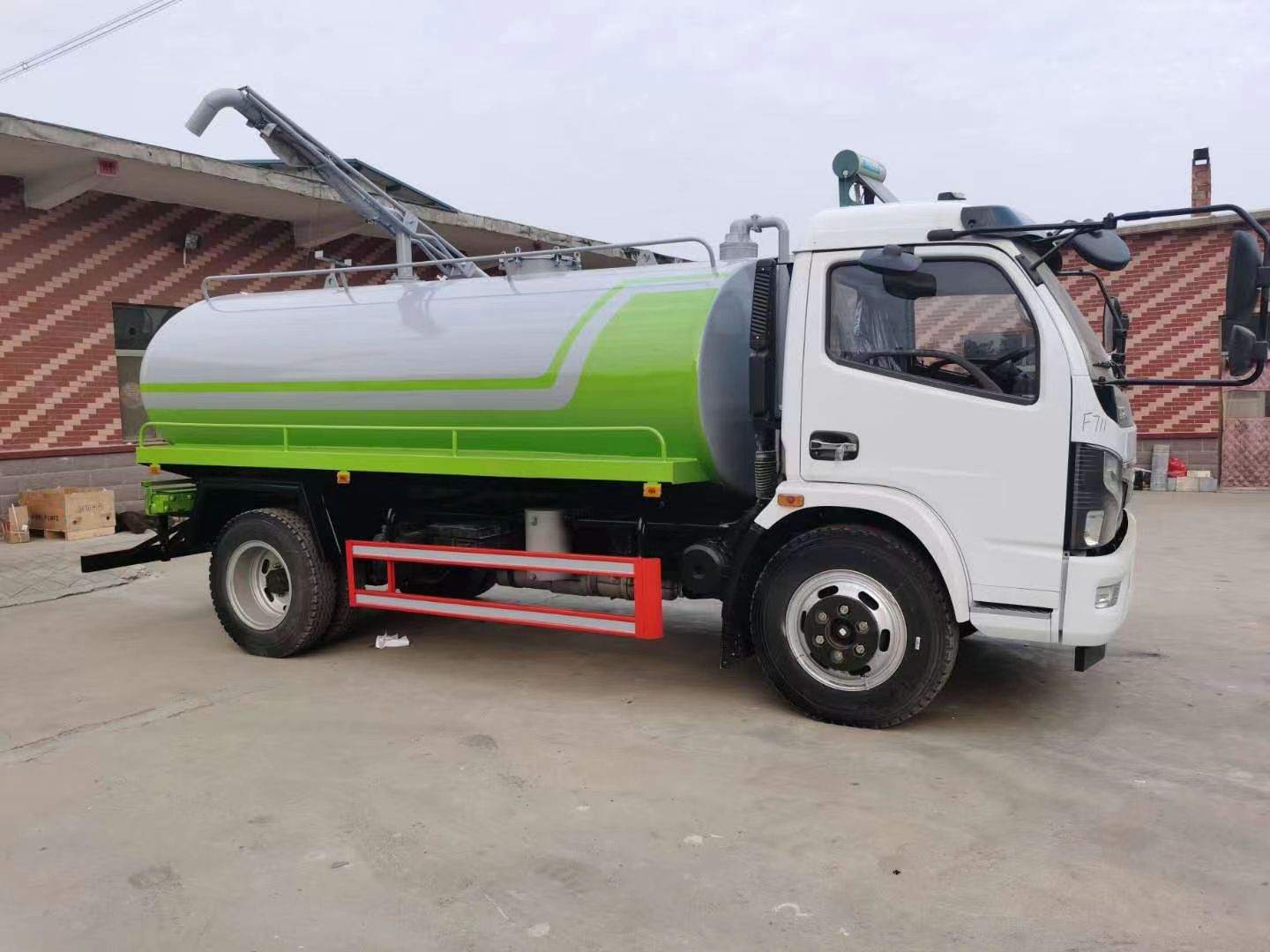 吸糞車(chē)